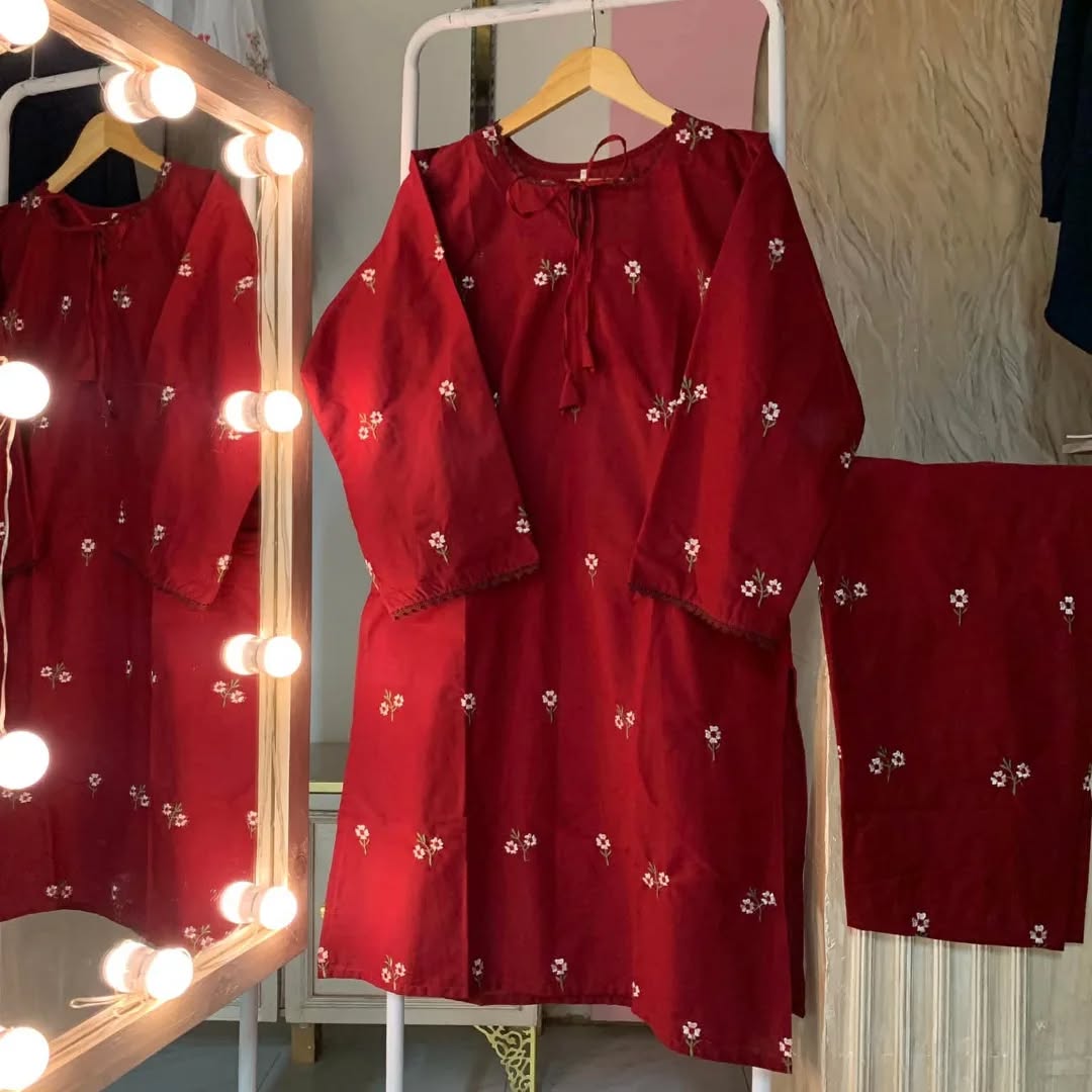 A Marun Dress Code 385