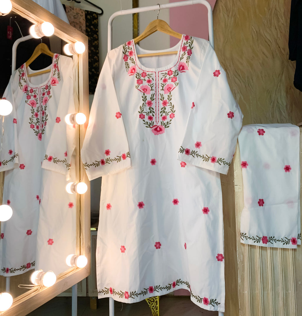 M Floral Short Sleeve Dress Code 107
