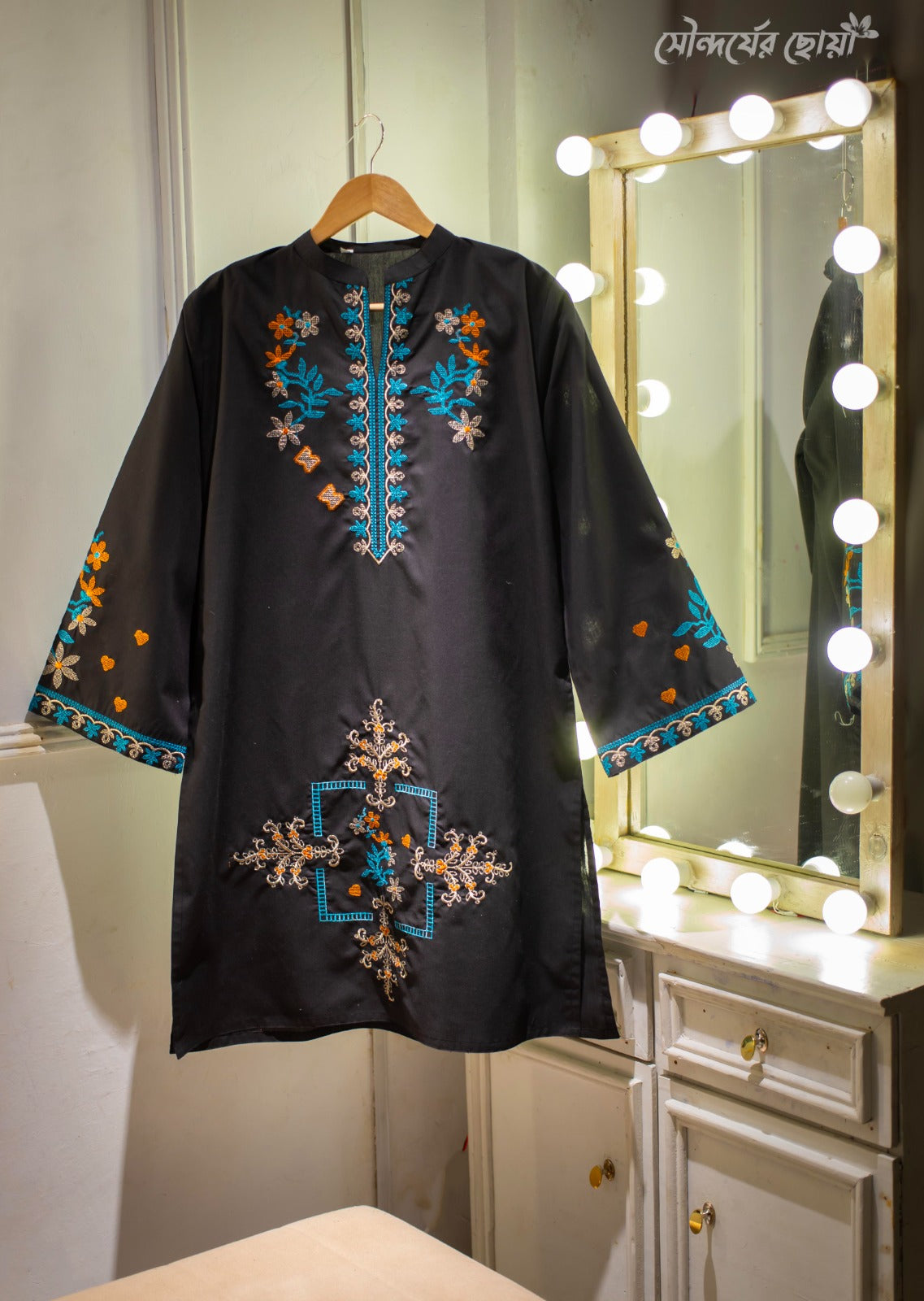 Black Dress Code-354